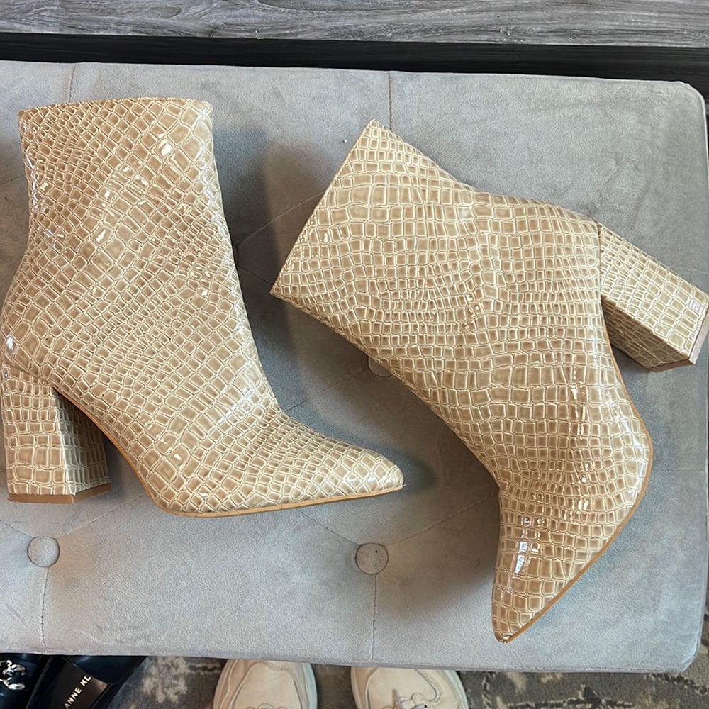 Boohoo boots size 39